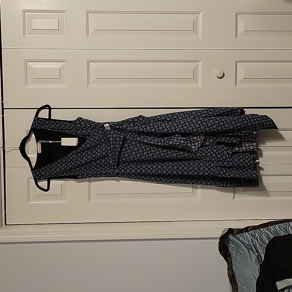 Tory Burch Ruffle Wrap Dress Size 8 NWT